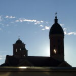 СЛАВИМО ДАН ИКОНЕ ПРЕСВЕТЕ БОГОРОДИЦЕ ТРОЈЕРУЧИЦЕ: Верује се да има чудотворне моћи, а ове речи изговорите за здравље и спасење