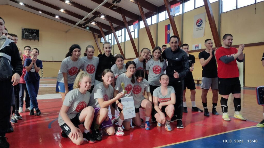 ПРВО МЕСТО ЗА „ОЛГИНЕ“ ФУТСАЛЕРЕ