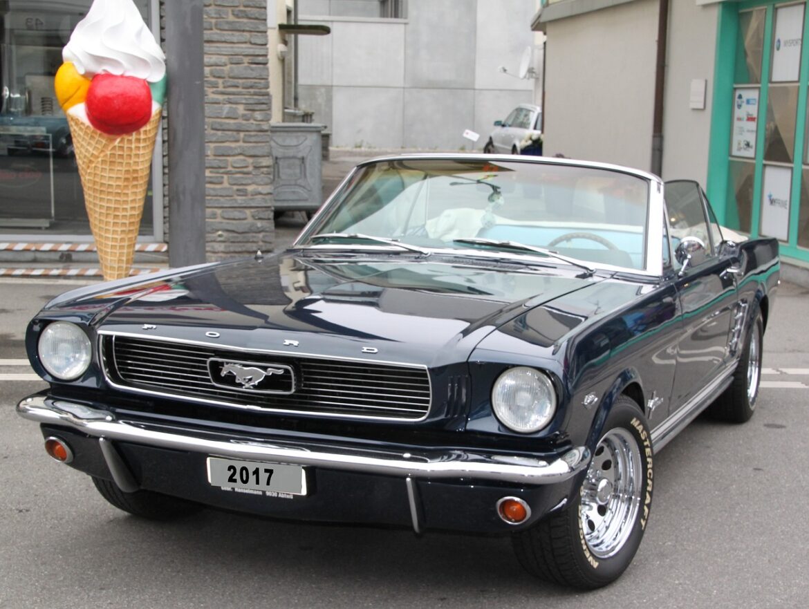 ford-2628412_1280