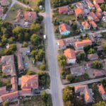 ГЕОДЕТСКИ СНИМАК нелегалних објеката радиће се на НАЈБРЖИ И НАЈЈЕФТИНИЈИ НАЧИН