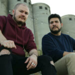 РАДОЈЕ И СРЂАН ИЗ СМЕДЕРЕВСКЕ ПАЛАНКЕ КАО АКУСТИЧНИ ДУО „УНПНКД“ НАСТУПАЈУ 28. ЈУЛА У СМЕДЕРЕВУ