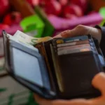 У ОВИМ СЛУЧАЈЕВИМА НИКАДА НЕ КОРИСТИТЕ КАРТИЦУ ЗА ПЛАЋАЊЕ-БОЉЕ ИЗВАДИТЕ КЕШ