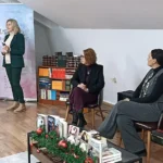 (ВИДЕО) ПРОМОЦИЈА РОМАНА „ДЕВОЈКА СА ВИОЛИНОМ“ МИЛЕНЕ СЕКУЛИЋ ОДАЛОВИЋ У ПАЛАНАЧКОЈ БИБЛИОТЕЦИ