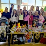 У ПУ „ЧИКА ЈОВА ЗМАЈ“ ОДРЖАНА ХУМАНИТАРНА ПРОДАЈНА ИЗЛОЖБА ЗА ОГЊЕНА