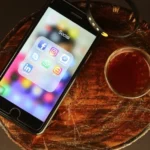 Фон дер Лајен најавила старосну границу за друштвене мреже