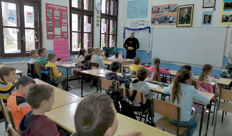 Ватрогасци одржали едукативно предавање ученицима ОШ „Иван Мукер“ у Баничини