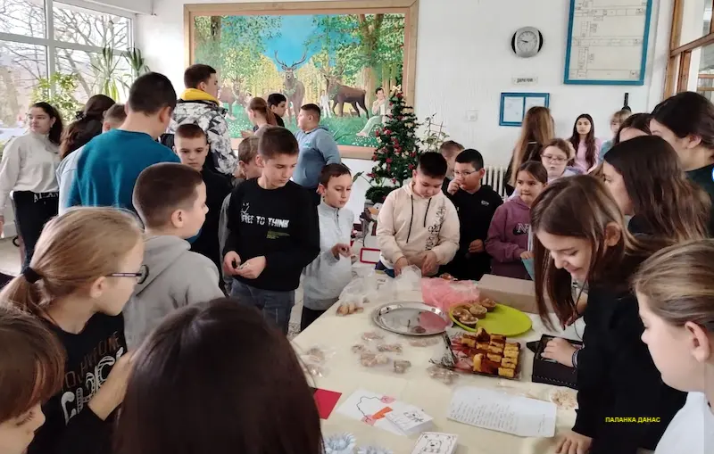 ОШ „Ђорђе Јовановић” Селевац – Одржан новогодишњи хуманитарни базар